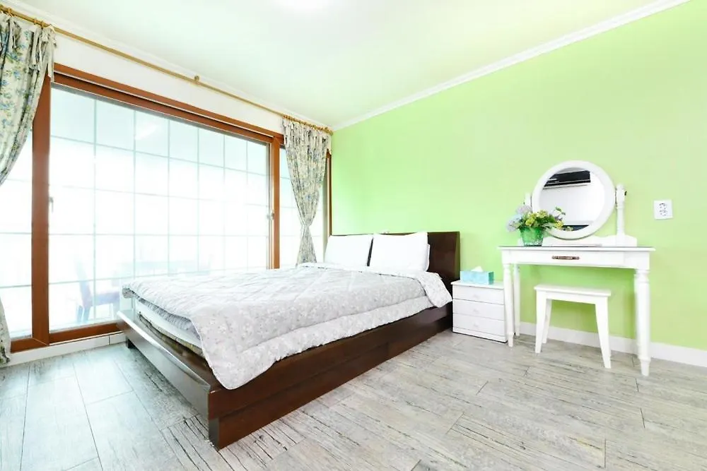 Eden'S Gardens Pension Incheon 3*,  Korsel